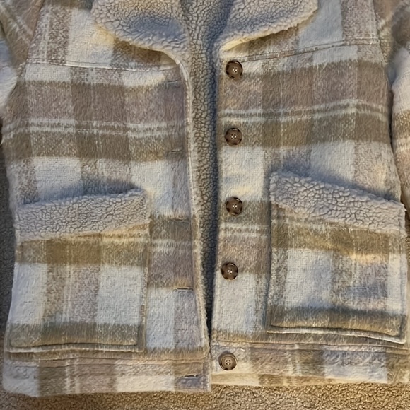 Brixton Nouvelle Coat in beige - Picture 4 of 9